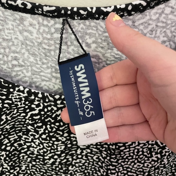 Swimsuits For All Black and White Sheath Midi Coverup Dress - Picture 3 of 8